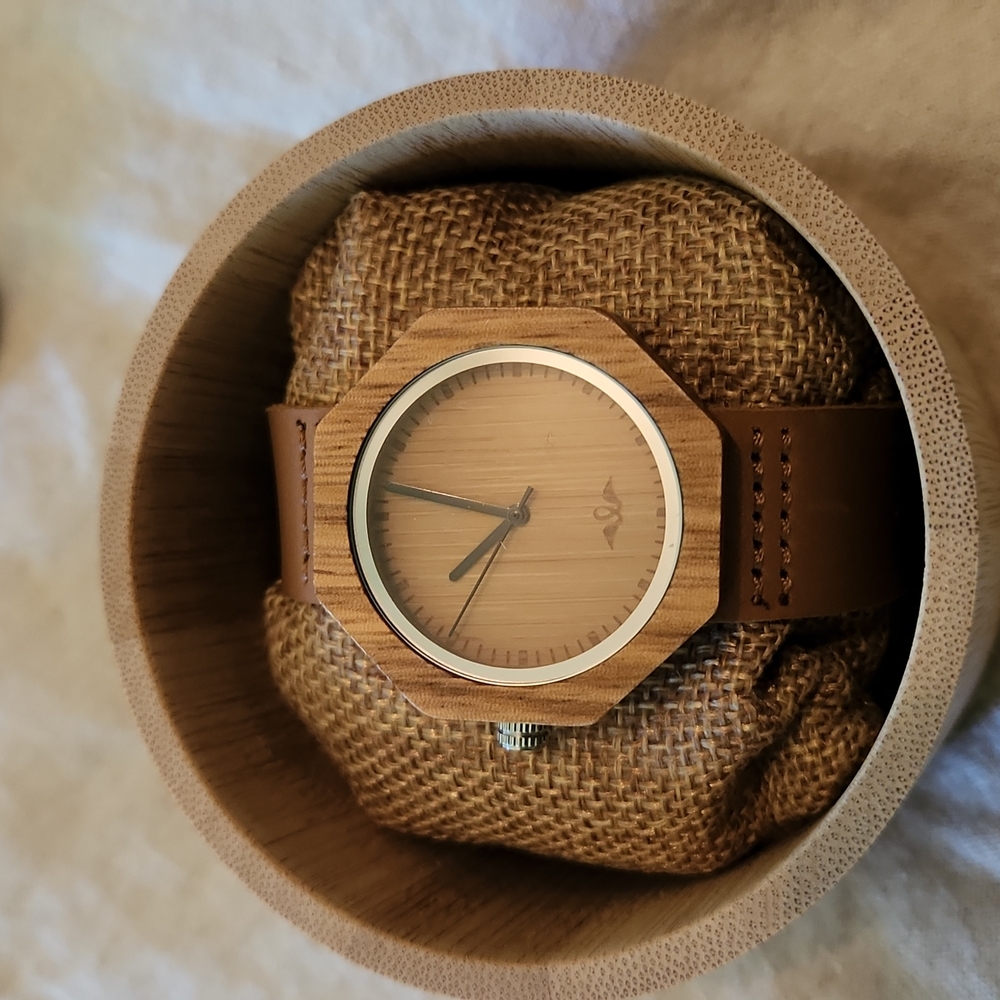 🪽Angelwood Creations Wood Watch